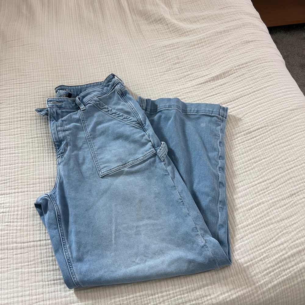 American Eagle Outfitters Light Blue Jeans